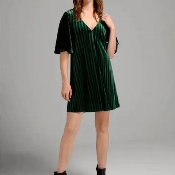 green emerald velvet dress Dark Green Velvet One Shoulder Dress